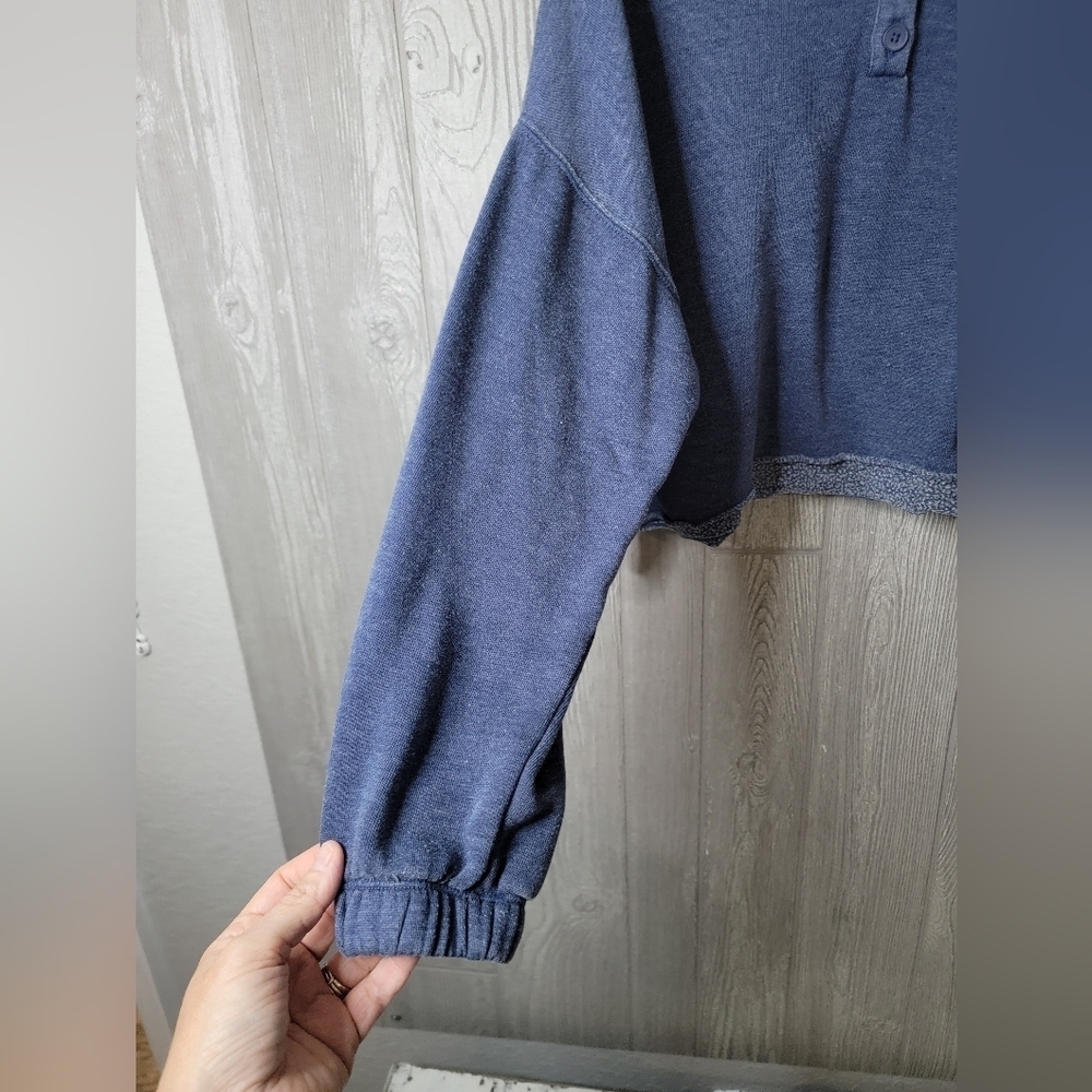 Aeries Cropped Casual Blue Collared Sweater. - Picture 3 of 5